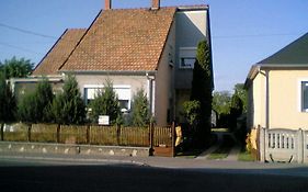 Marika Haus
